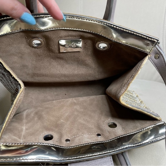 JIMMY CHOO 2WAY Shoulder Handbag light Metallic Woven & Raffia Leather Taupe - Picture 8 of 8